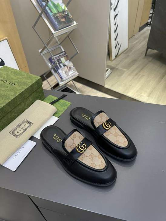 Picture of Gucci Slippers _SKUGuccisz35-42mnf02242117